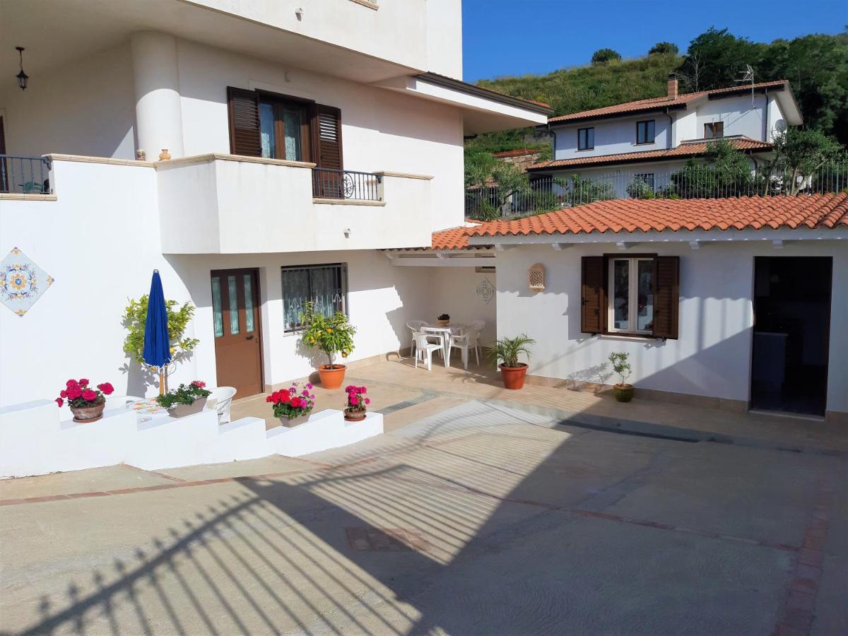 Casa Vacanze Bergamotto & Limoni Apartment Drapia Exterior photo